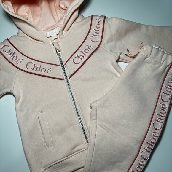 Chloe sweats set for 18M - Picture 5 of 9